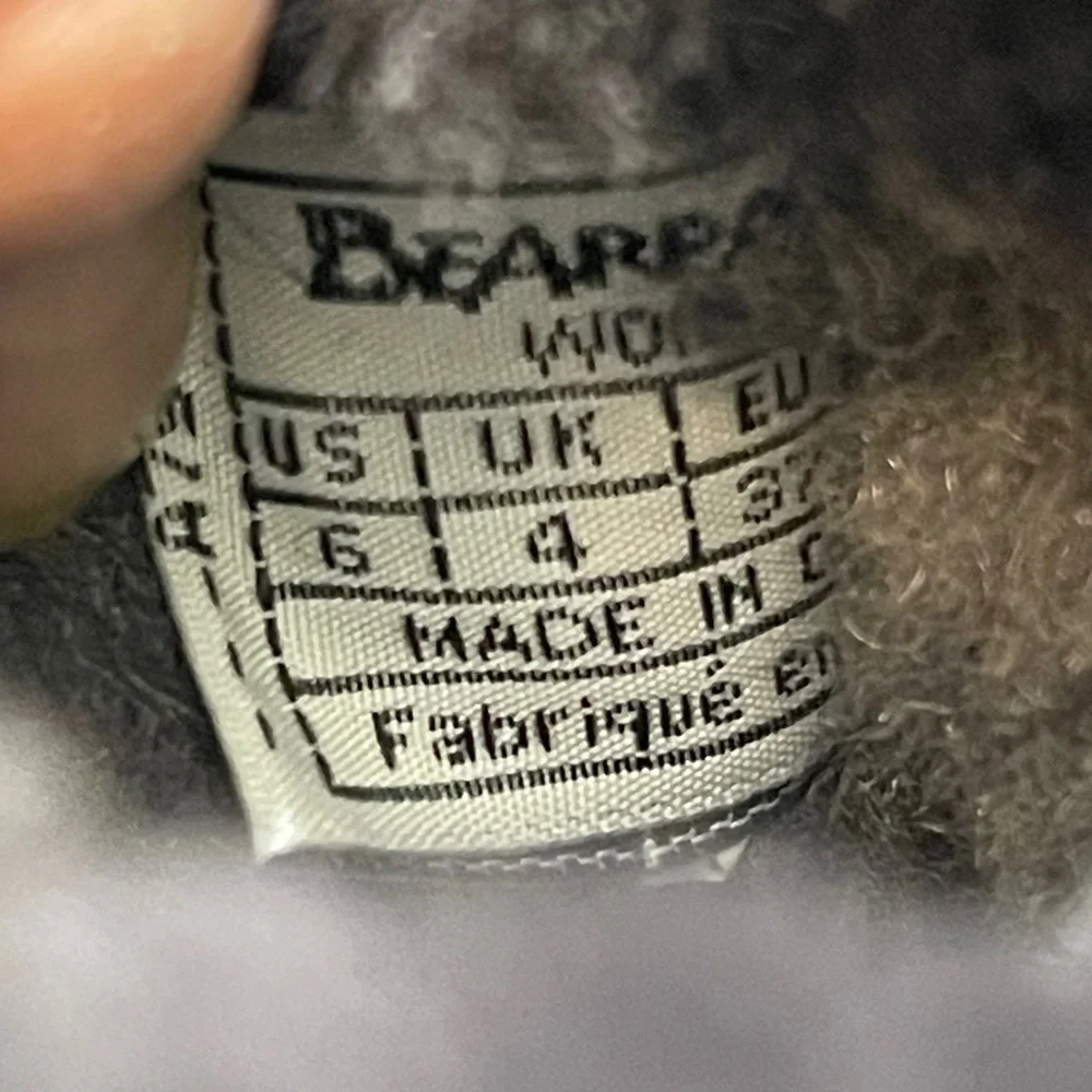 BearPaw Black Fuzzy Lined Boots WOMENS SIZE 6 LIKE NEW